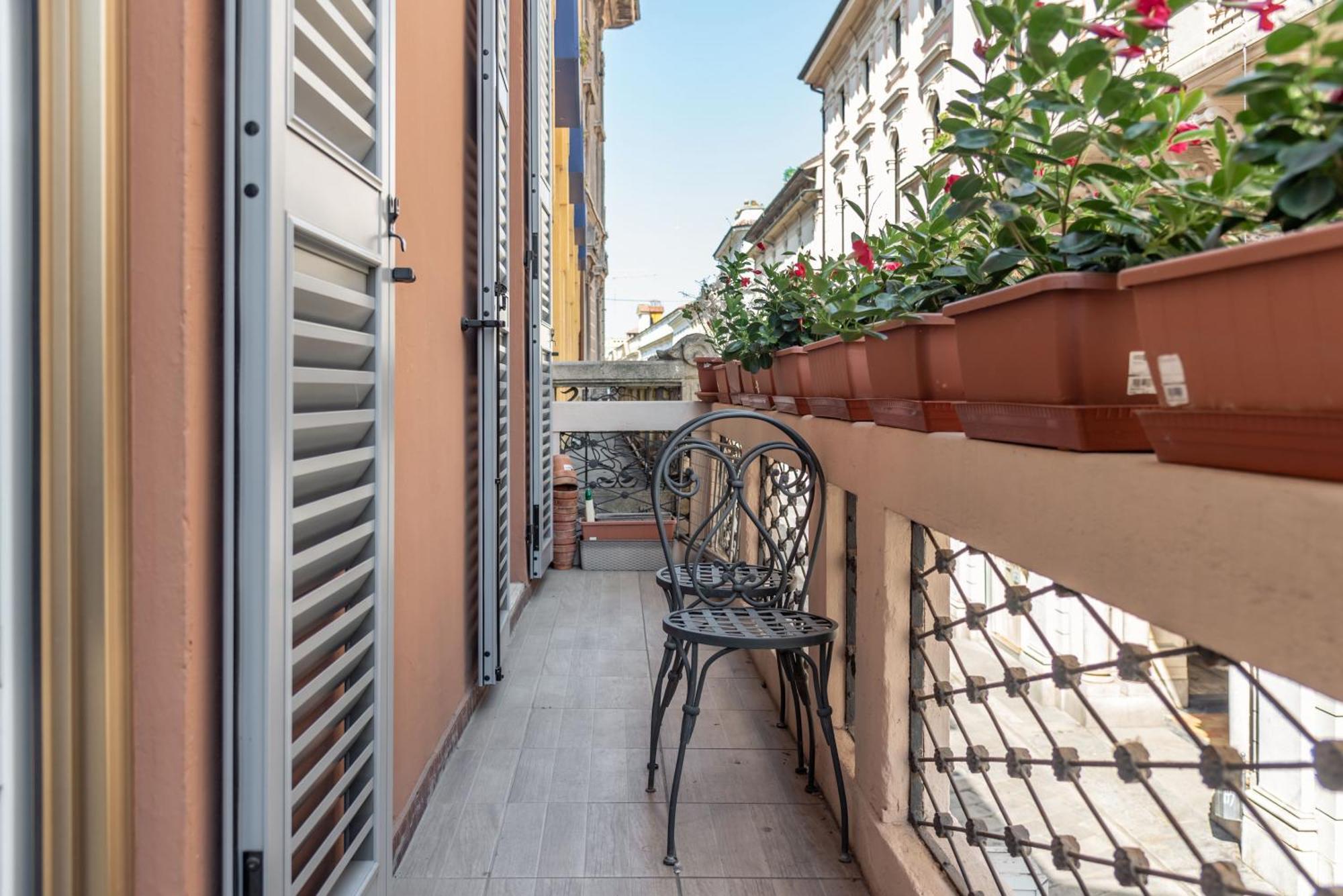 Casa Anna - City Center Of Pavia - By Host4U Apartment Exterior photo